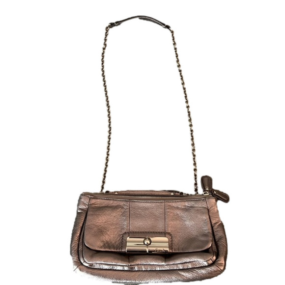 Coach Handbags - Vintage Coach Silver Metallic Dual Purpose Crossbody Bag Purse.